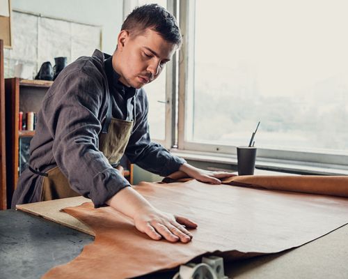 Firenze-Cuoio: Upholding Italian Artisan Spirit, Winning Market Trust with Quality